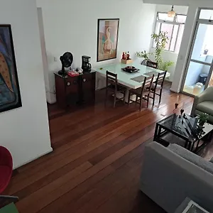 Familiar Aconchegante Habitación en casa particular Recife